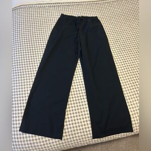 Women’s Abercrombie wide leg pant- short length